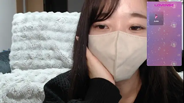 Rio chan  online show from 13, 3, 2025