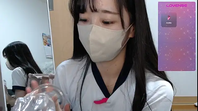 Rio chan  online show from 6, 3, 2025