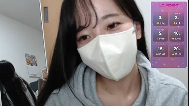 Rio chan  online show from 9, 3, 2025