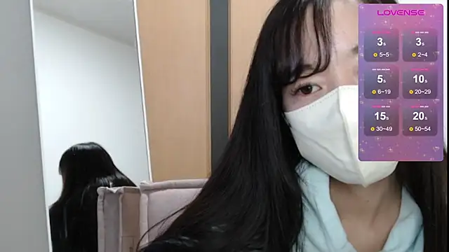 Rio chan  online show from 10, 3, 2025