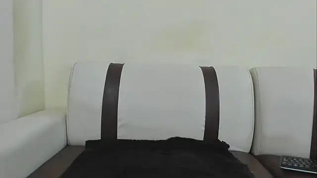 lunainsane58 online show from 3, 5, 2026