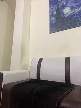 lunainsane58 online show from 27, 3, 2026