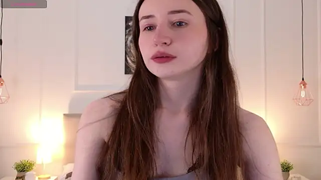 Snapshot of AliceLiddelle chatting on 11, 4, 2026 AliceLiddelle online show from 11, 4, 2026