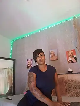 nahiarapalmer19 online show from 25, 10, 2025