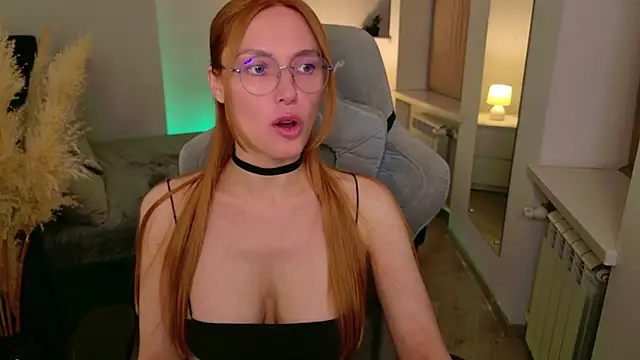 Love Call online show from 11, 10, 2025