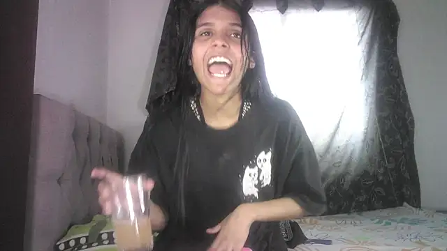 Michi sexy online show from 18, 2, 2025