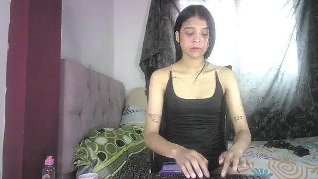 Michi sexy online show from 25, 2, 2025