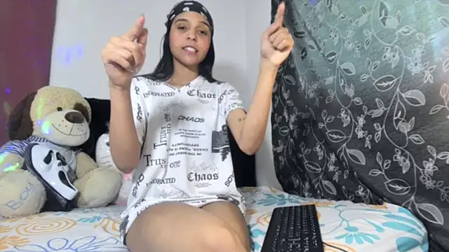 Michi sexy online show from 4, 11, 2025