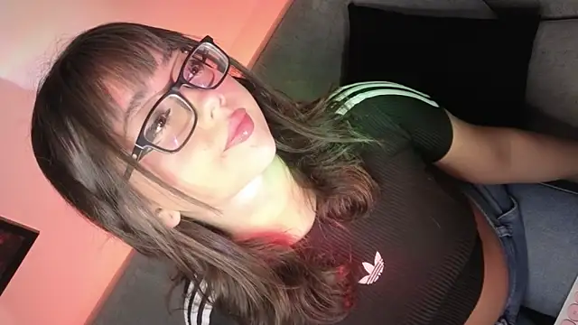 missy taylor  online show from 16, 12, 2025