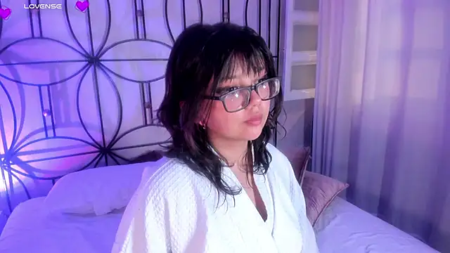 missy taylor  online show from 8, 3, 2025