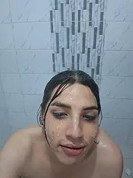 dulcenia rose online show from 10, 9, 2025