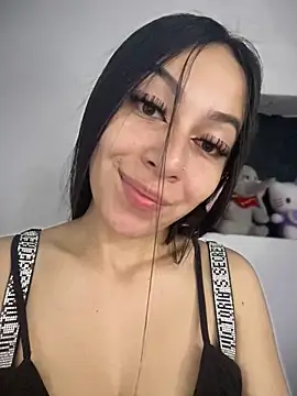 DulceMiia  online show from 22, 5, 2026