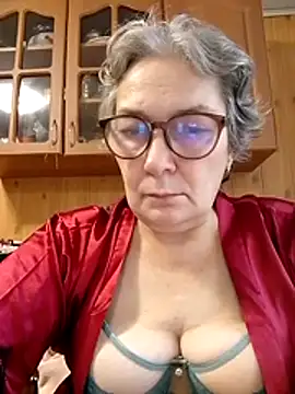 Snapshot of IrinaSweet54 chatting on 23, 10, 2025 IrinaSweet54 online show from 23, 10, 2025