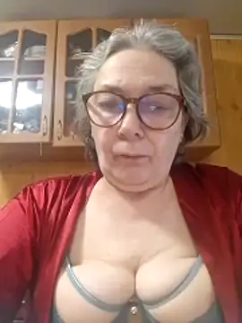 Snapshot of IrinaSweet54 chatting on 12, 5, 2026 IrinaSweet54 online show from 12, 5, 2026