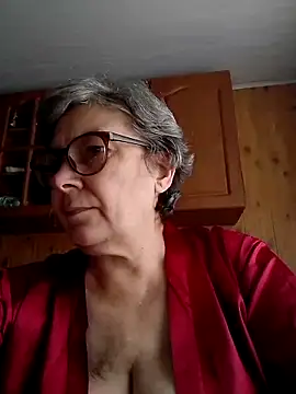 Snapshot of IrinaSweet54 chatting on 26, 9, 2025 IrinaSweet54 online show from 26, 9, 2025