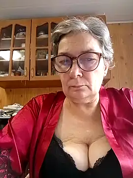 Snapshot of IrinaSweet54 chatting on 1, 10, 2025 IrinaSweet54 online show from 1, 10, 2025