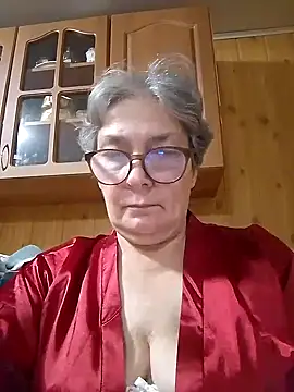 Snapshot of IrinaSweet54 chatting on 8, 9, 2025 IrinaSweet54 online show from 8, 9, 2025