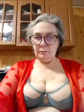 Snapshot of IrinaSweet54 chatting on 13, 5, 2026 IrinaSweet54 online show from 13, 5, 2026