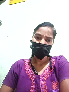 Snapshot of anusiya01 chatting on 20, 9, 2025 anusiya01 online show from 20, 9, 2025