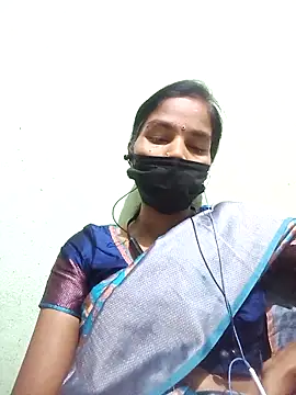 Snapshot of anusiya01 chatting on 21, 9, 2025 anusiya01 online show from 21, 9, 2025