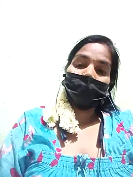 Snapshot of anusiya01 chatting on 26, 9, 2025 anusiya01 online show from 26, 9, 2025