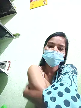 Snapshot of anusiya01 chatting on 24, 11, 2025 anusiya01 online show from 24, 11, 2025