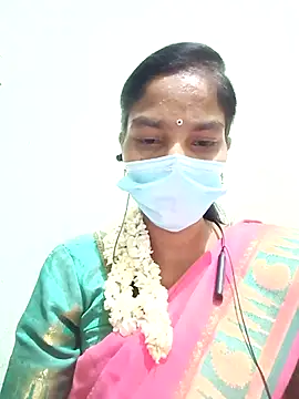 Snapshot of anusiya01 chatting on 5, 10, 2025 anusiya01 online show from 5, 10, 2025