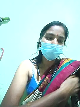 Snapshot of anusiya01 chatting on 25, 11, 2025 anusiya01 online show from 25, 11, 2025