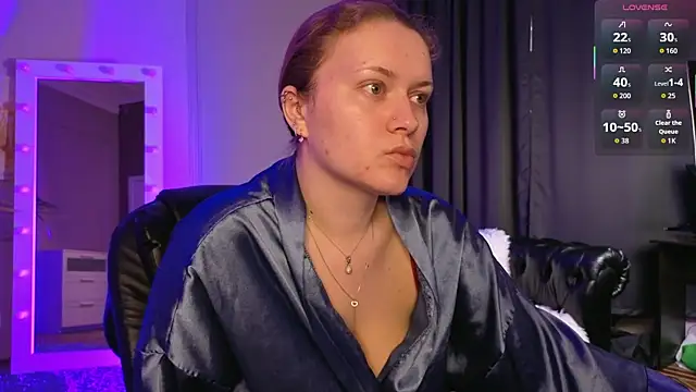 Ariell Margot  online show from 15, 5, 2026