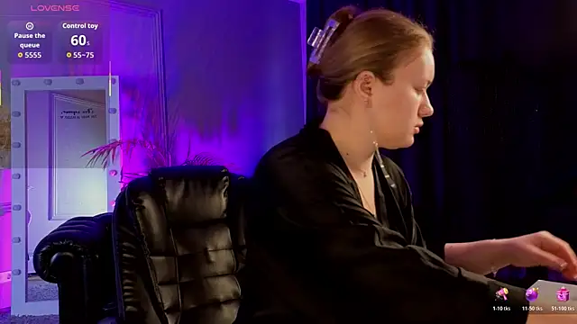 Ariell Margot  online show from 10, 2, 2026