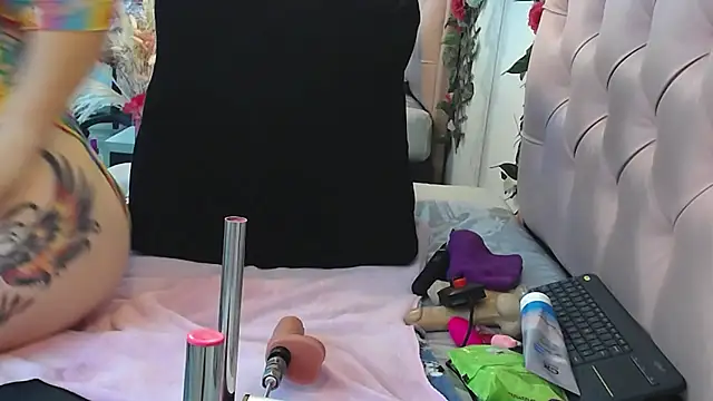 ElizabethSweet  online show from 3, 6, 2026