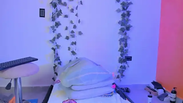 Snapshot of Cataleya19__ chatting on 18, 2, 2026 Cataleya19 online show from 18, 2, 2026