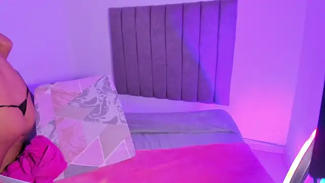 sarah  bigboobs online show from 13, 1, 2026