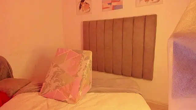 sarah  bigboobs online show from 9, 2, 2026