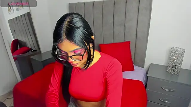 sarah  bigboobs online show from 3, 2, 2025