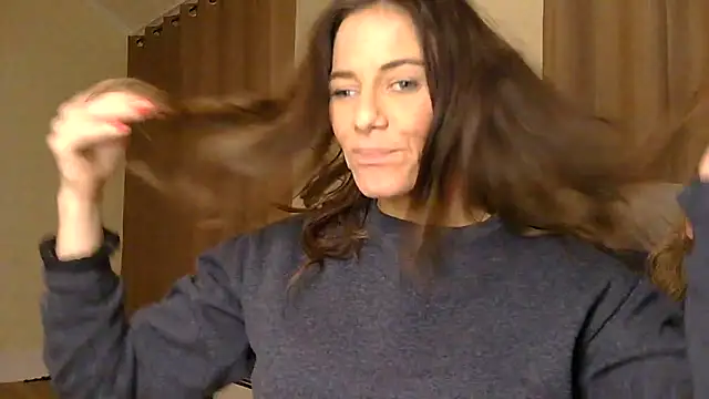 Sexyhottpunani online show from 12, 4, 2026