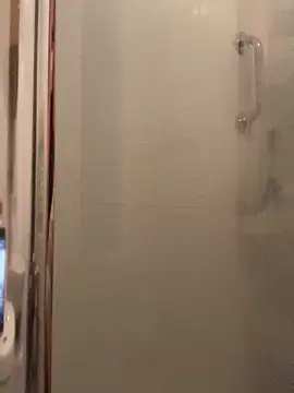 annonyme  422 online show from 9, 2, 2025