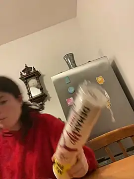 annonyme  422 online show from 8, 2, 2025