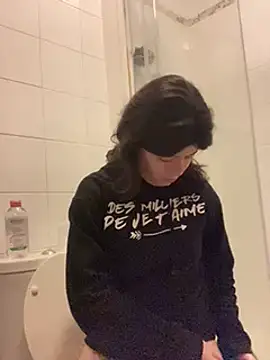 annonyme  422 online show from 14, 3, 2025