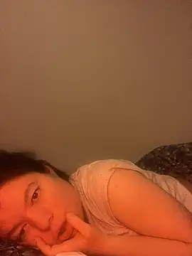 annonyme  422 online show from 6, 3, 2025