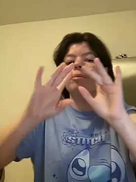 annonyme  422 online show from 19, 3, 2025