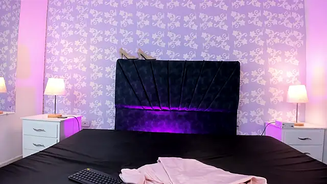 Snapshot of BritneySweet_ chatting on 17, 2, 2026 BritneySweet online show from 17, 2, 2026