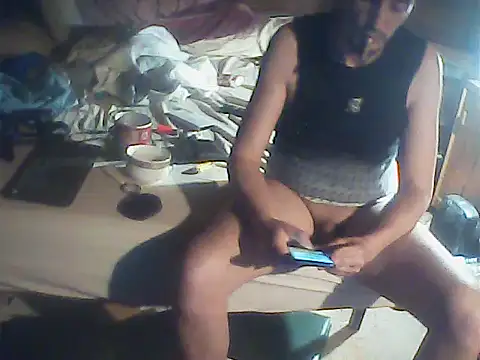 HOTMENVERYHOT online show from 4, 6, 2026