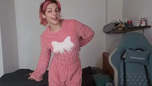 Nixxy naughty online show from 5, 10, 2025