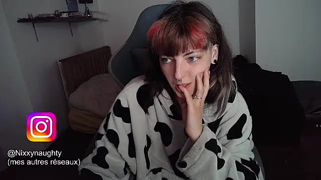 Nixxy naughty online show from 10, 3, 2025