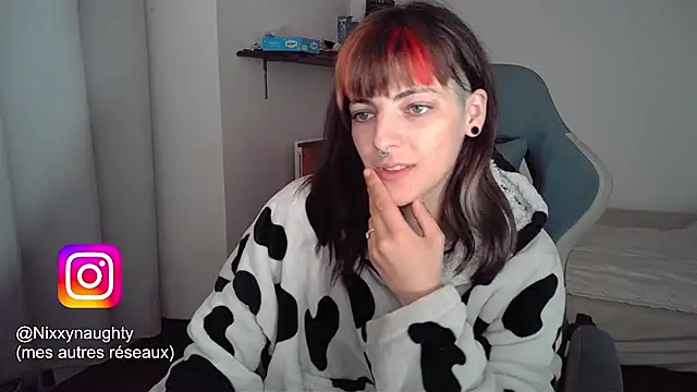 Nixxy naughty online show from 11, 2, 2025