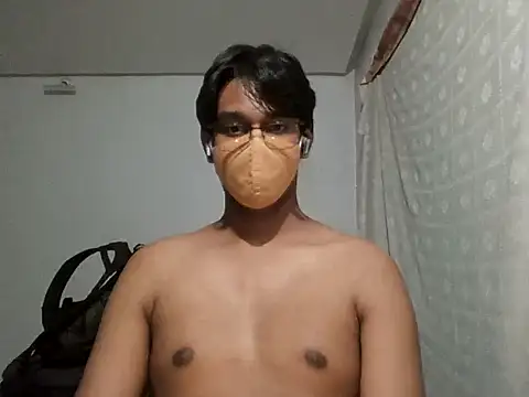 Snapshot of brownguy1234 chatting on 5, 2, 2025 brownguy1234 online show from 5, 2, 2025