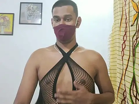 Snapshot of brownguy1234 chatting on 19, 10, 2025 brownguy1234 online show from 19, 10, 2025