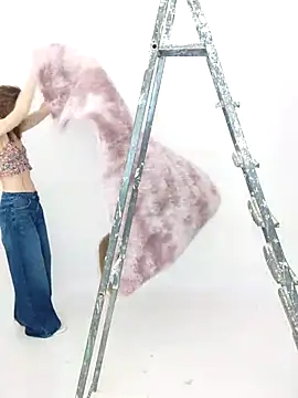 YourSuperModel online show from 19, 1, 2026