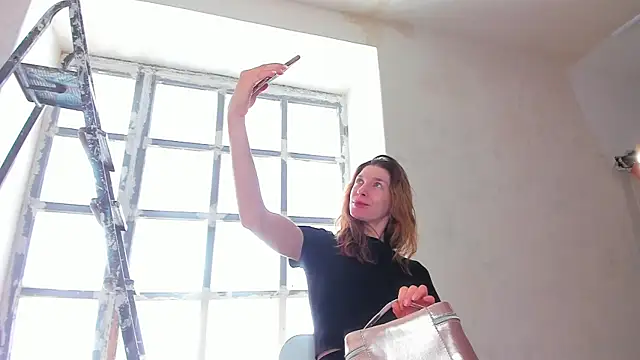 YourSuperModel online show from 16, 3, 2025